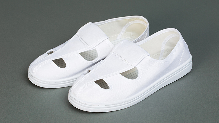 凈尚凈美防靜電鞋經(jīng)久耐用，性能良好